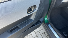 MINI Cooper 1.5 C Exclusive 3dr Auto Petrol Hatchback